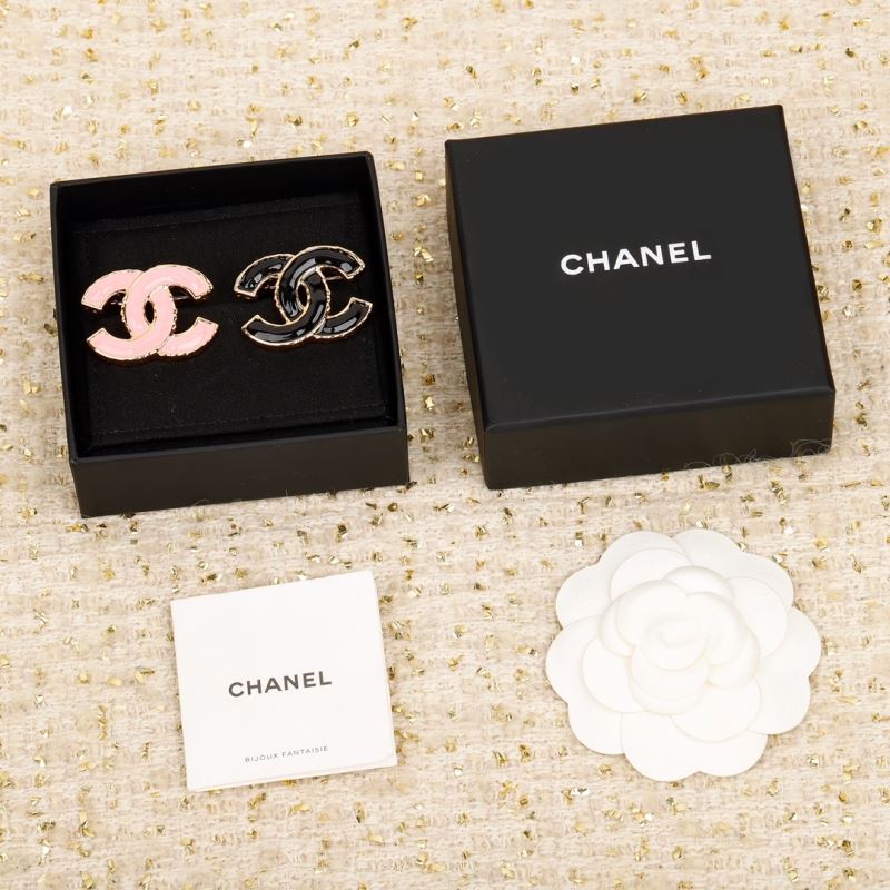Ch*el brooches